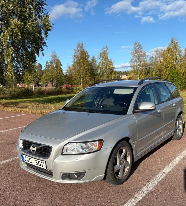 Volvo V50 2011