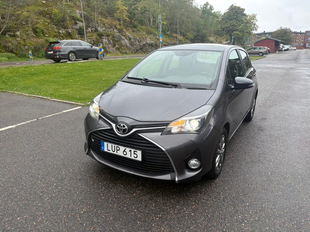Toyota Yaris 2015