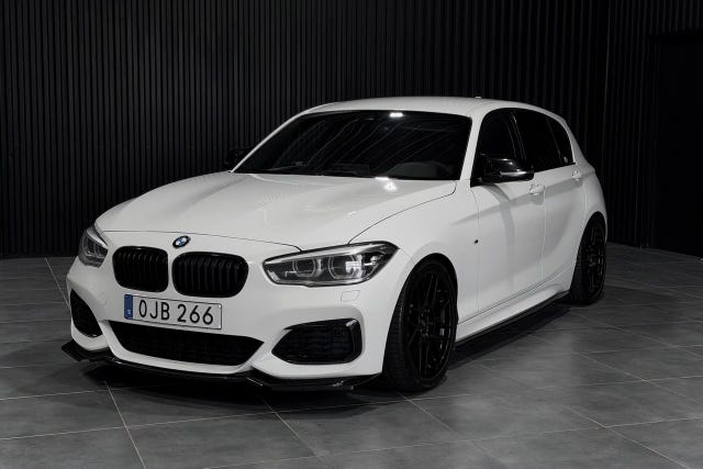 BMW M140i 2017