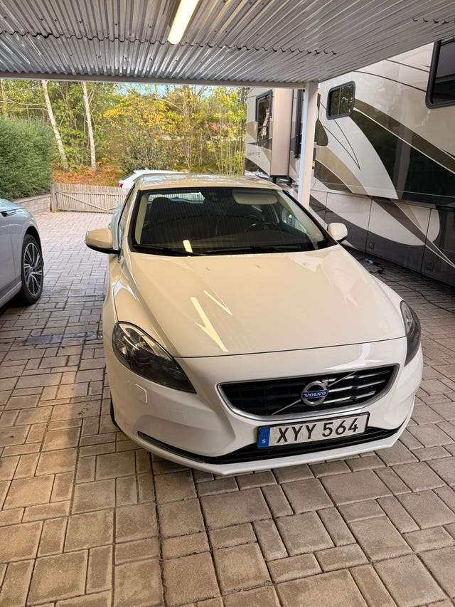 Volvo V40 2015