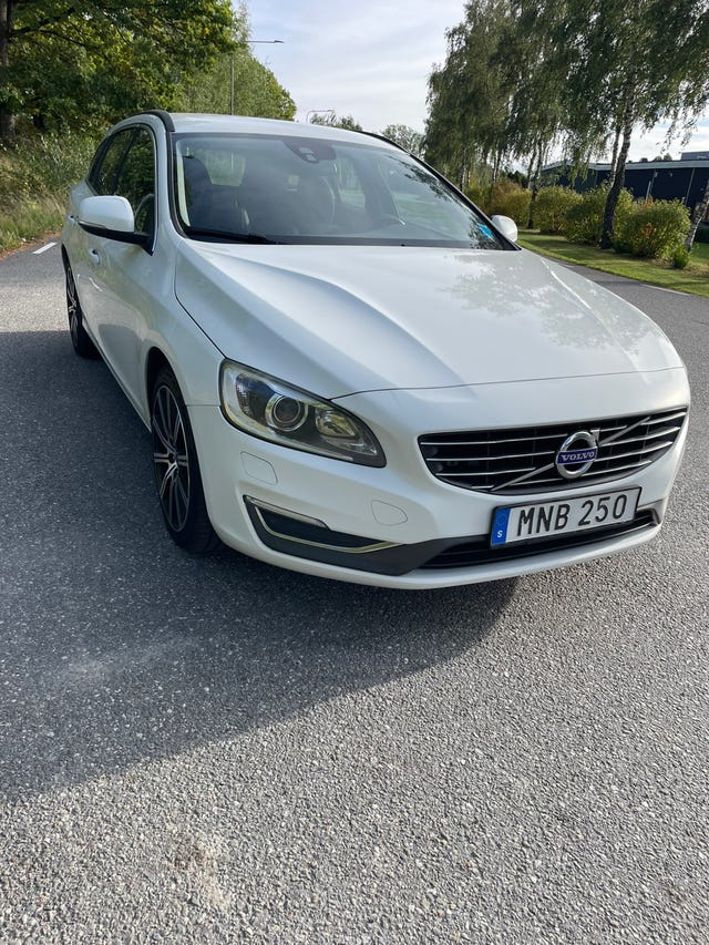 Volvo V60 2014