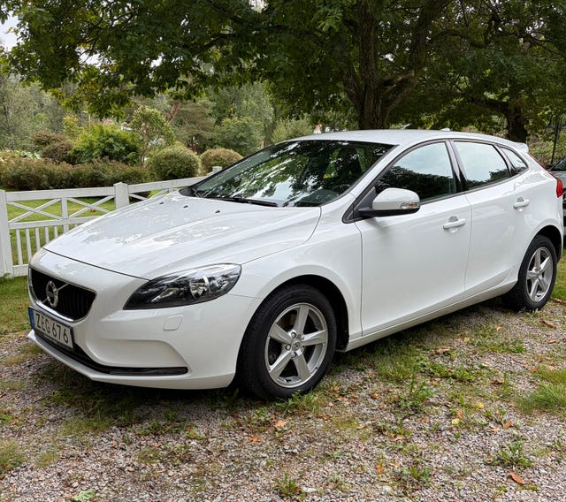 Volvo V40 2018
