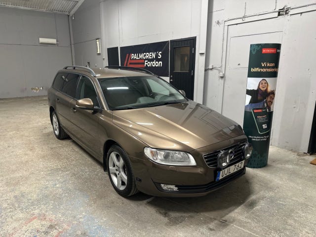 Volvo V70 2015