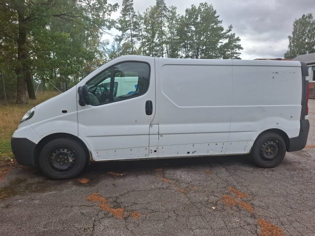Opel Vivaro 2011