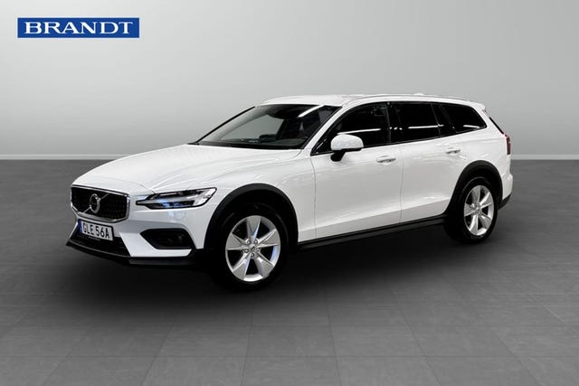 Volvo V60 Cross Country 2021