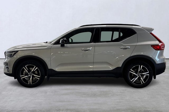 Volvo XC40 2025 – bild 2
