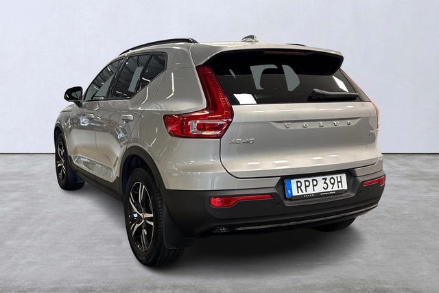 Volvo XC40 2025 – bild 4