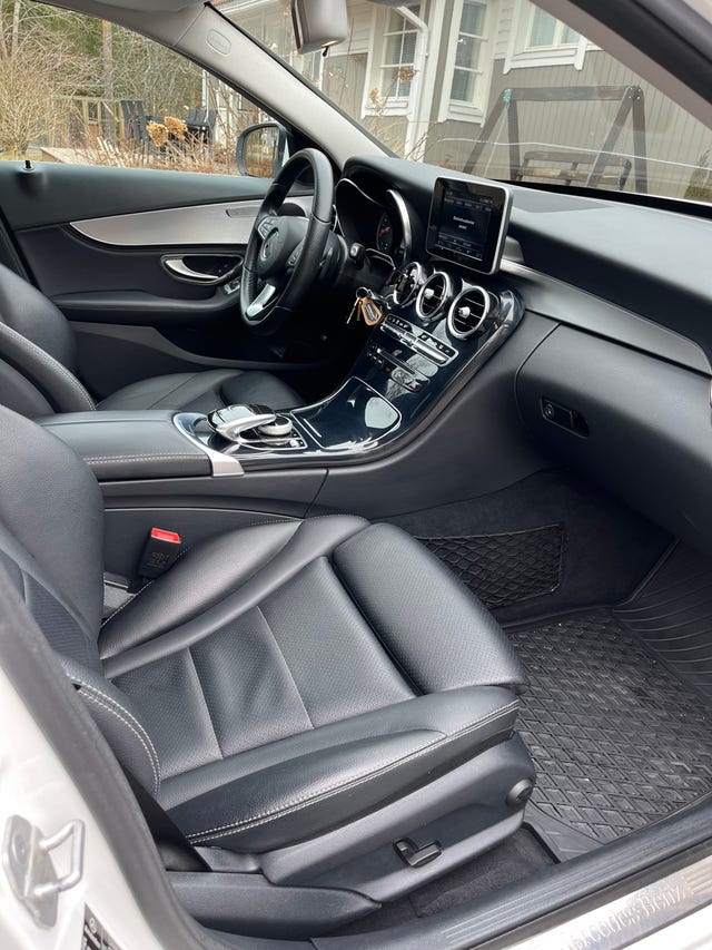 Mercedes-Benz C220 2015 – bild 4