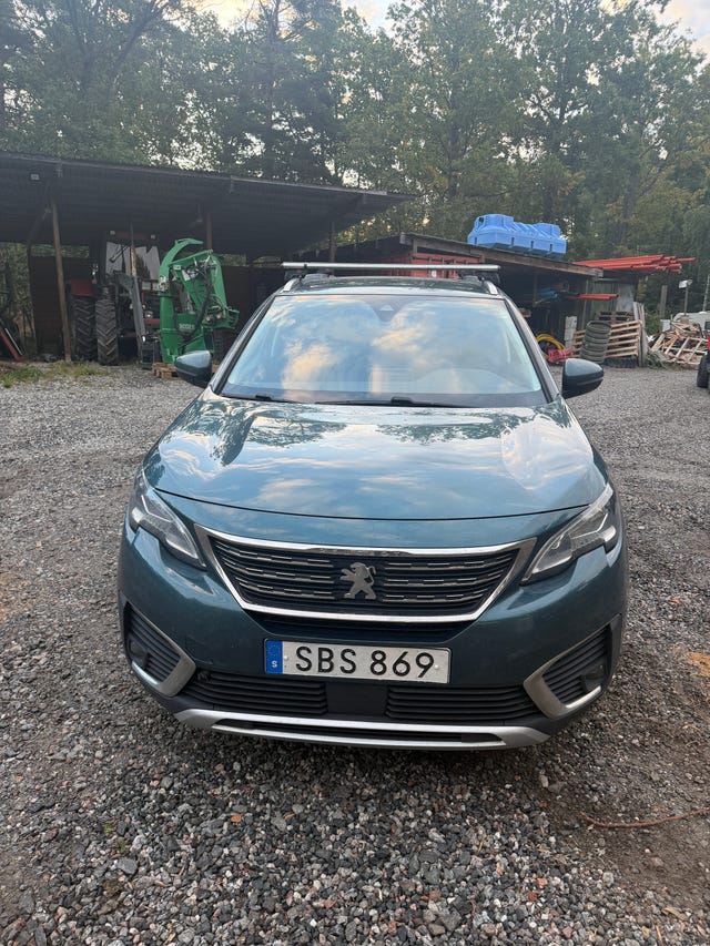 Peugeot 5008 2017