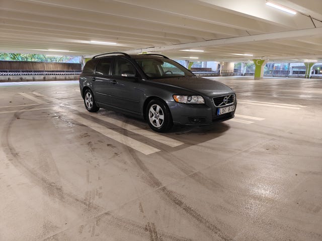 Volvo V50 2011 – bild 2