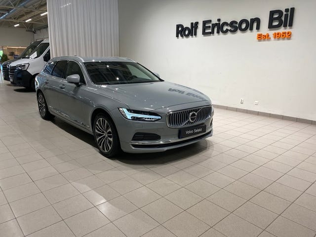 Volvo V90 2024