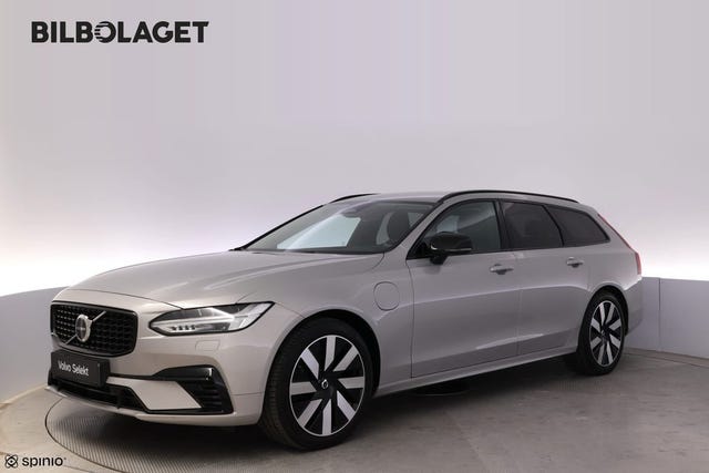 Volvo V90 2025