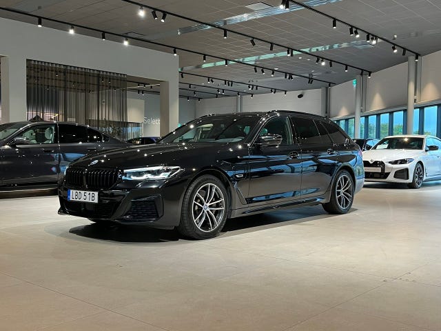 BMW 530e 2022