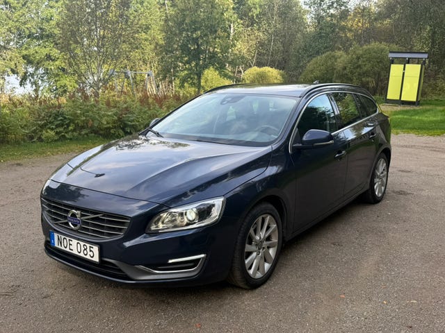 Volvo V60 2015