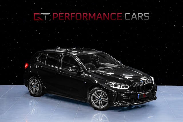 BMW 118i 2021