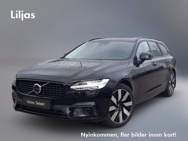 Volvo V90 2025