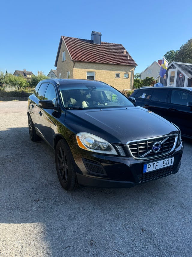 Volvo XC60 2011 – bild 2