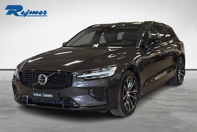 Volvo V60 2025