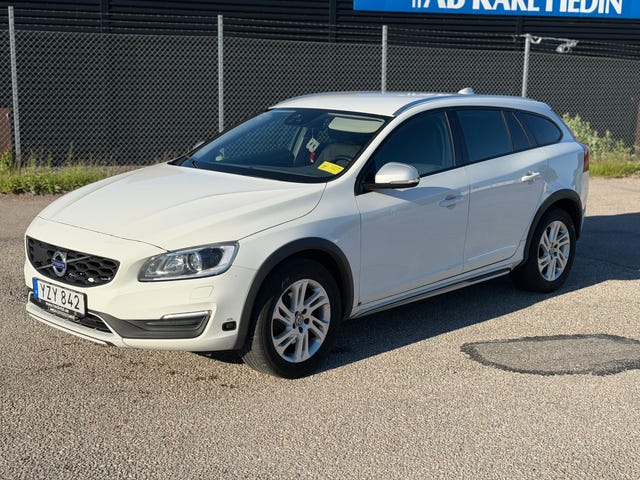 Volvo V60 Cross Country 2018