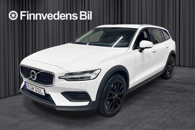 Volvo V60 Cross Country 2022