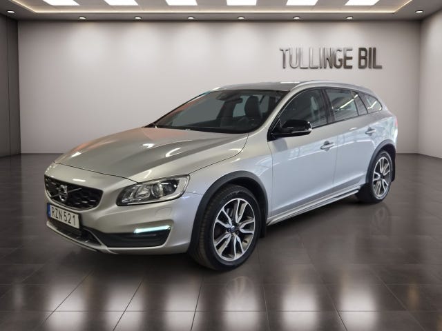 Volvo V60 Cross Country 2018