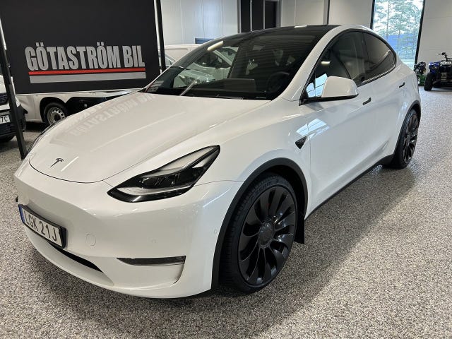 Tesla Model Y 2022