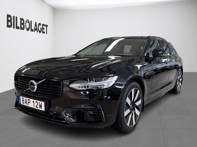 Volvo V90 2025