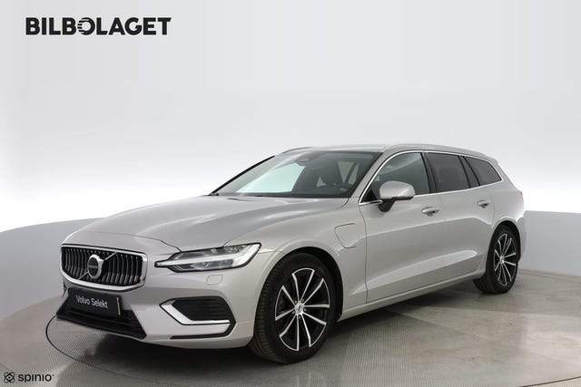 Volvo V60 2025