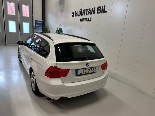 BMW 320d 2011 – bild 4
