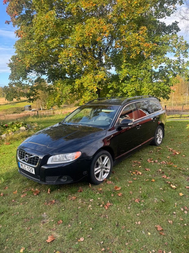 Volvo V70 2010