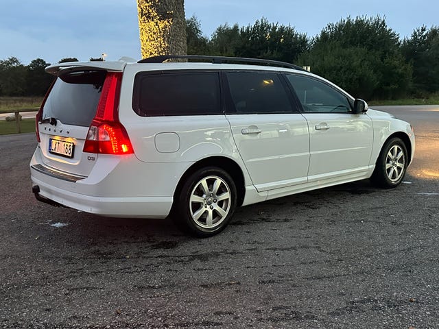 Volvo V70 2012 – bild 2