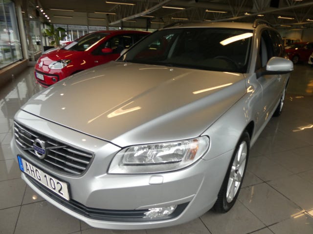 Volvo V70 2016