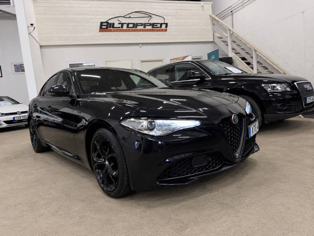 Alfa Romeo Giulia 2022