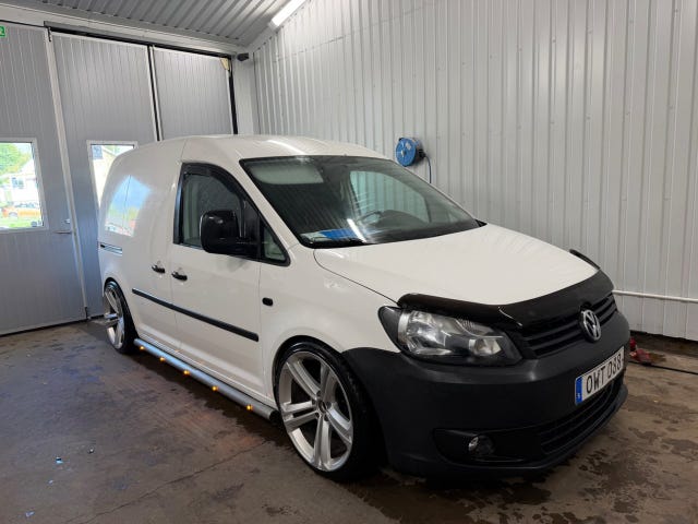 Volkswagen Caddy 2011