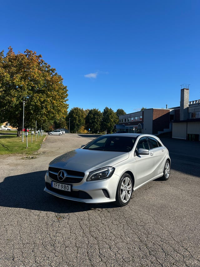 Mercedes-Benz A180 2017