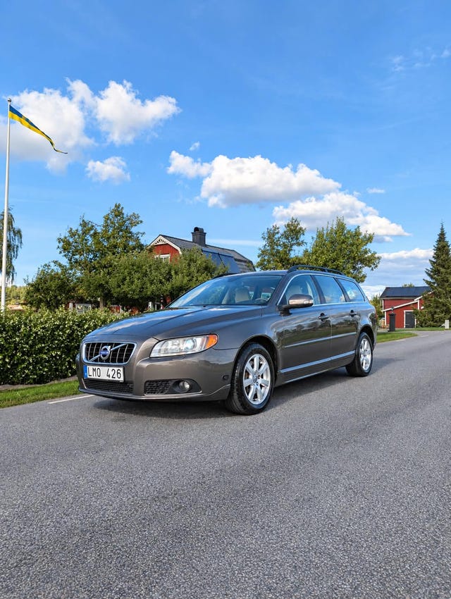 Volvo V70 2010