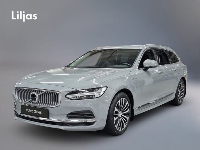 Volvo V90 2025