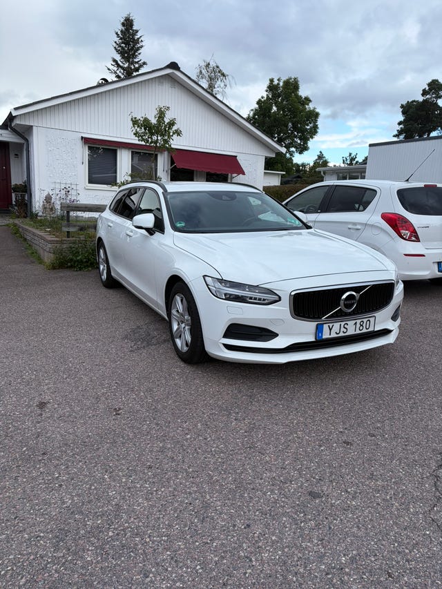Volvo V90 2017