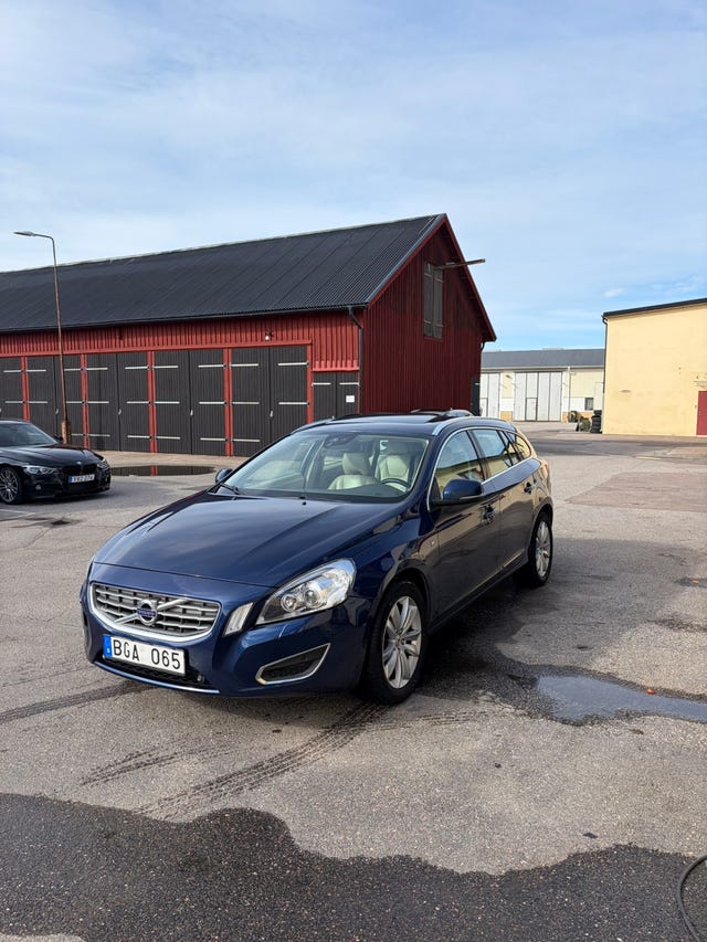 Volvo V60 2012