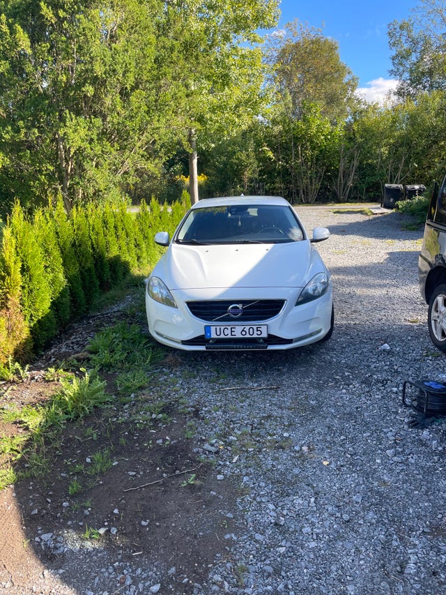 Volvo V40 2014
