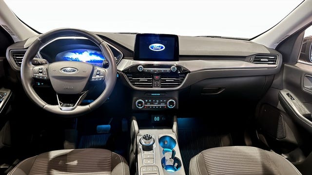 Ford Kuga 2021 – bild 4