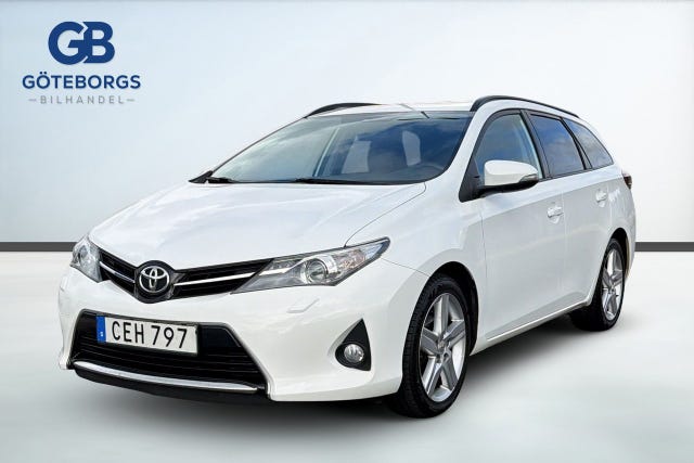 Toyota Auris 2014