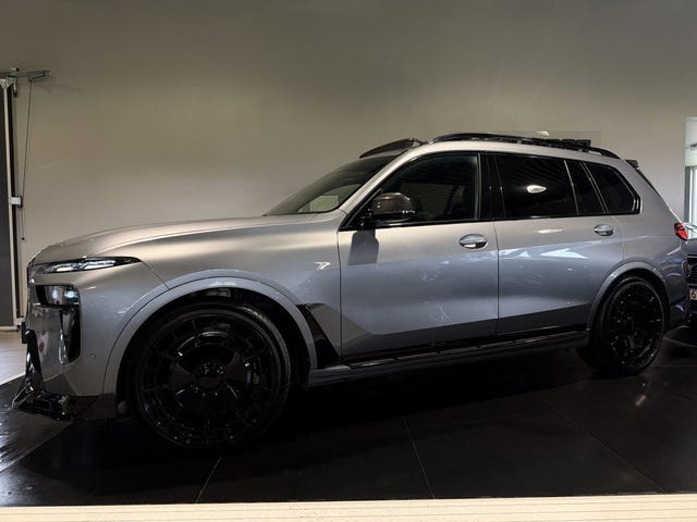 BMW X7 2024