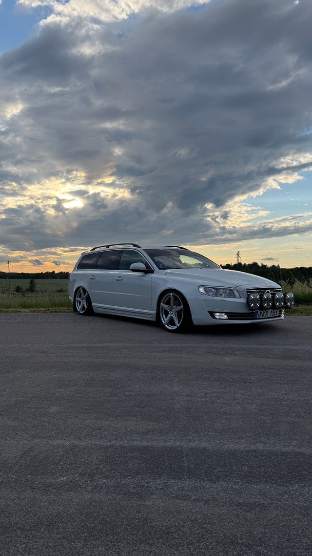 Volvo V70 2013 – bild 2