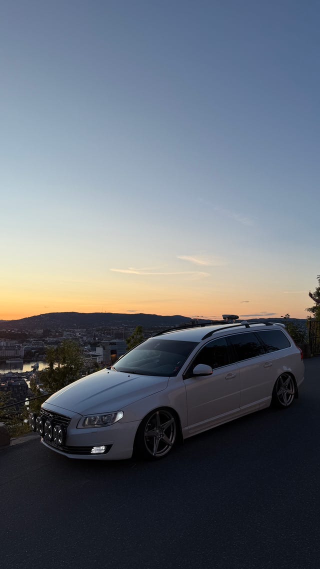 Volvo V70 2013