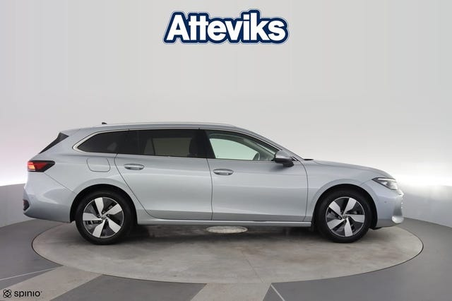 Volkswagen Passat 2025 – bild 2