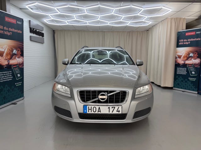 Volvo V70 2012 – bild 2