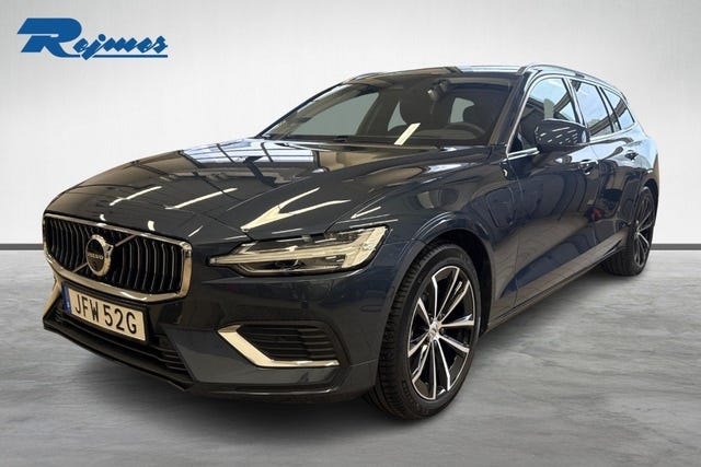Volvo V60 2025