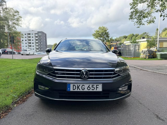 Volkswagen Passat 2022 – bild 4