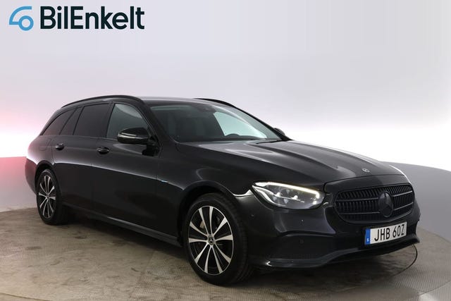 Mercedes-Benz E300 2021